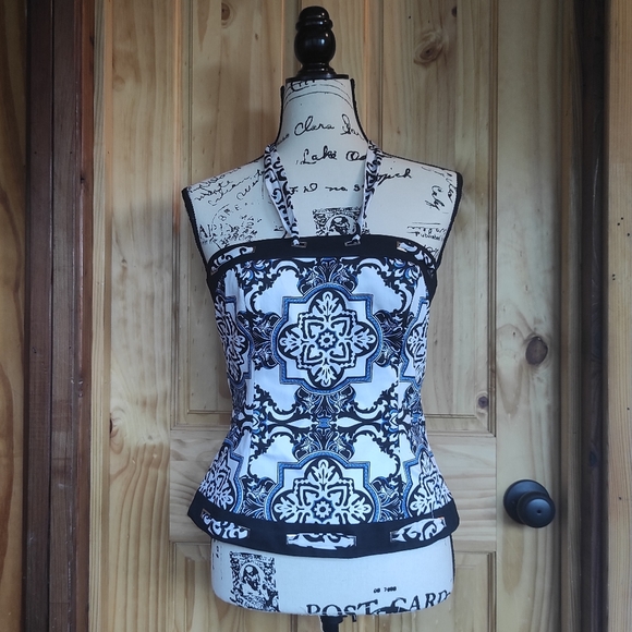 Halter Top - Picture 1 of 5